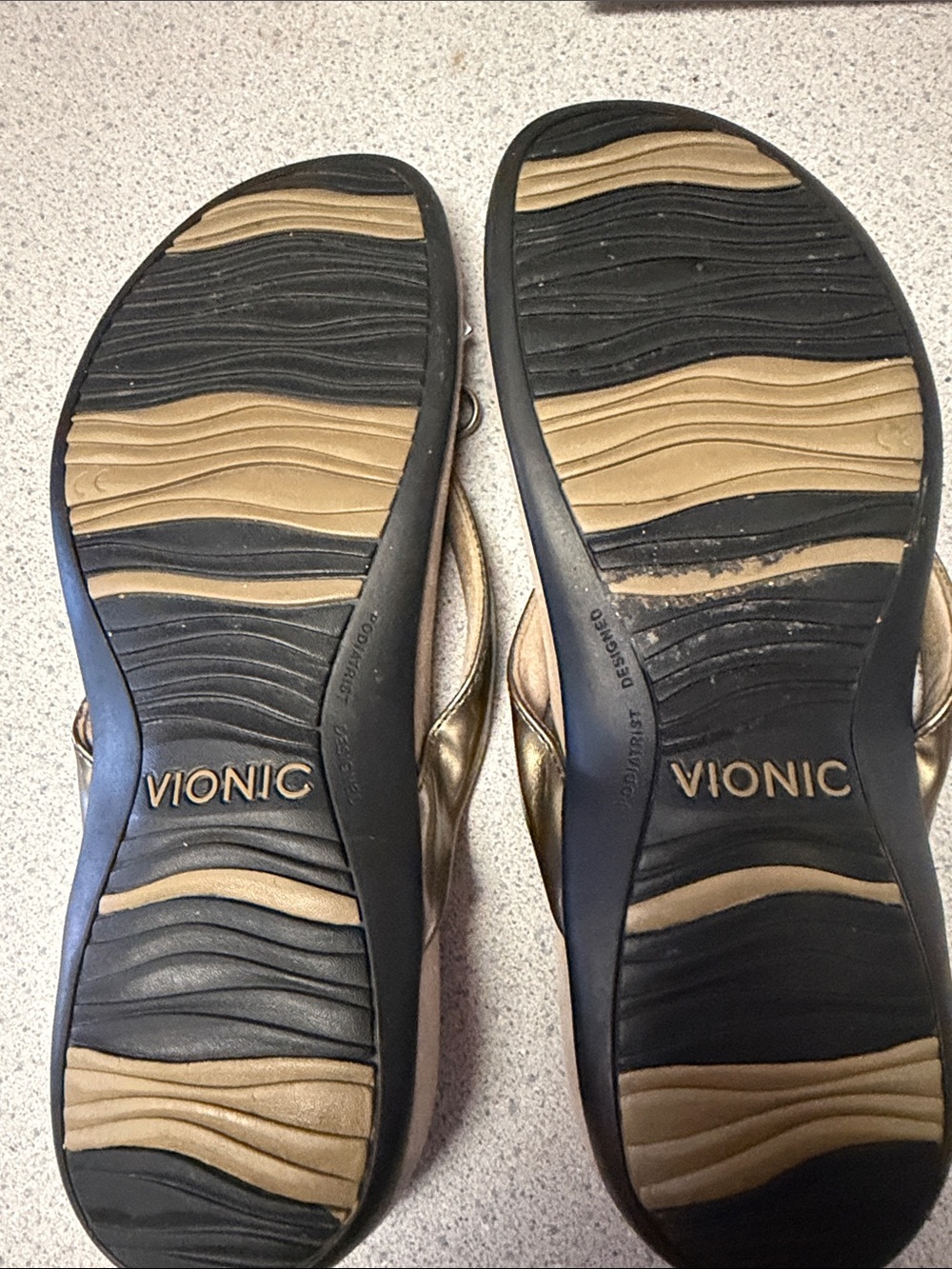 Vionic Metallic Bronze Bow Thong Sandals - Picture 2 of 5
